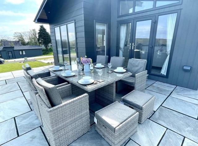 *Luxury Holiday Home With Hot Tub Close To Beach* Penally Eksteriør billede